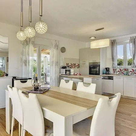 בית נופש Villa Mit Privatem Pool In Rovinj Nur 1 Km Zum Strand *